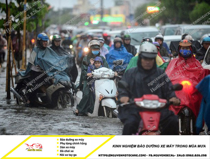 Kinh nghiệm bảo dưỡng xe máy trong mùa mưa